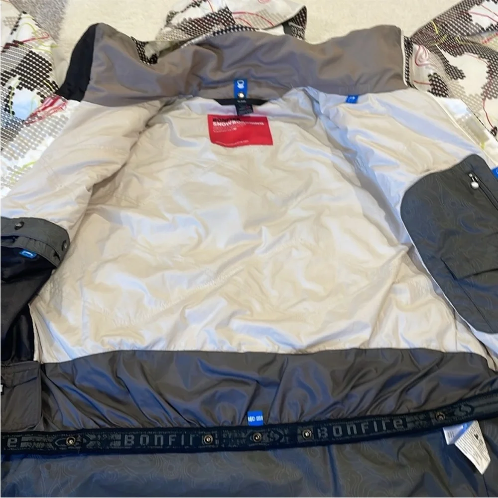 Bonfire Snowboarding Jacket Flare Small - Picture 4 of 13
